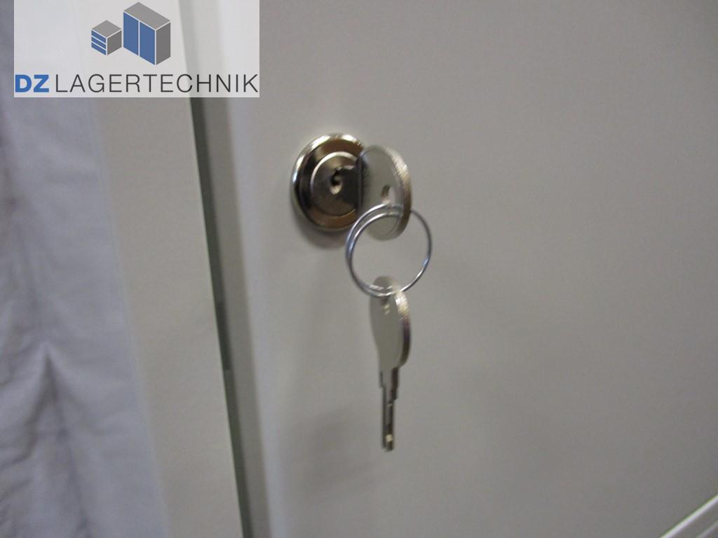 4642_17-02-05_17_00_33_4